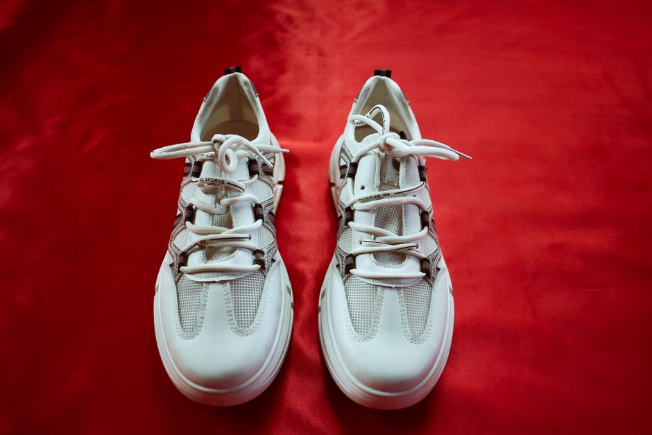 Baskets blanches : les garder nettes plus longtemps