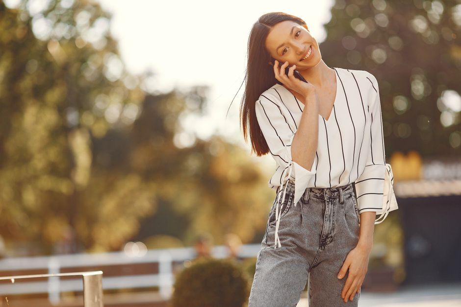 Look casual chic : l’équilibre parfait au quotidien